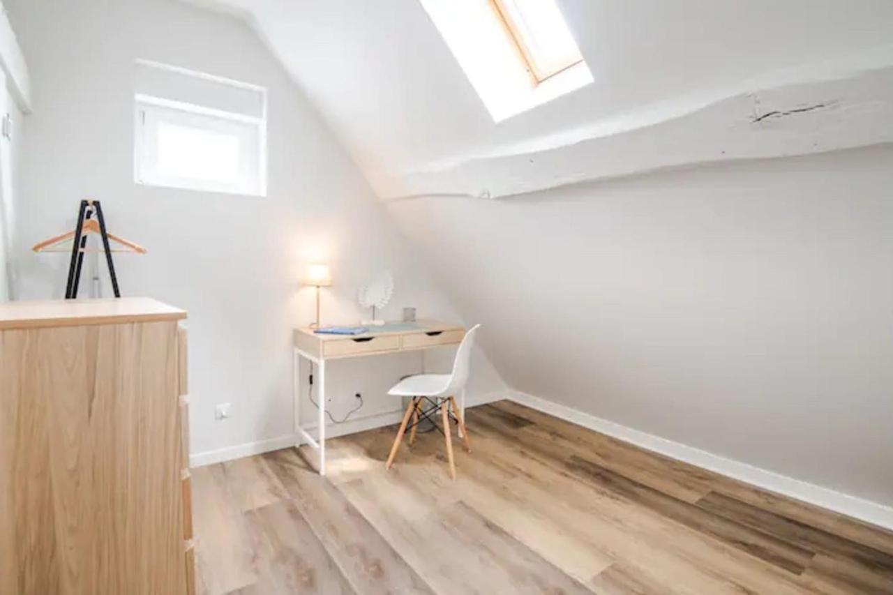Comfortable Air-Conditioned T3 In The Heart Of Amboise With Parking Space Exterior foto